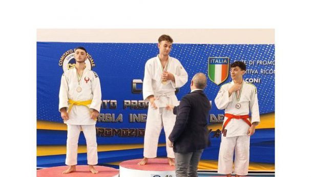 Giuseppe Tornese premiato a Velletri