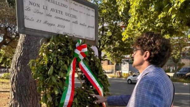L'omaggio di Menna a Falcone e Borsellino