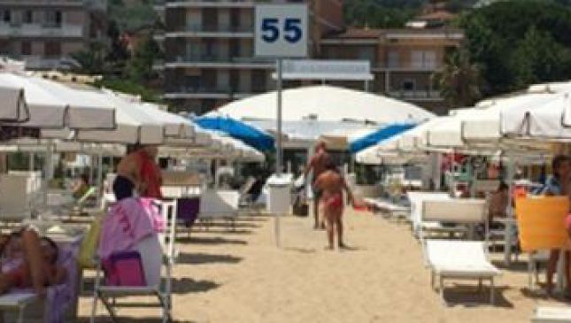 Uno stabilimento balneare