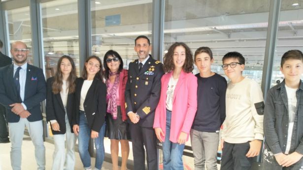 Gli studenti della Paolucci