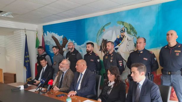 L'Aquila: maxireata contro lo spaccio di droga