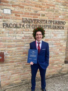 Il neo dottore Samuele Costanzo