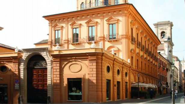 Chieti: Palazzo De Mayo