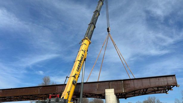 Le travi in acciaio del ponte di Guastacconcio