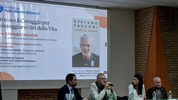 Stefano Tacconi a Vasto Marina