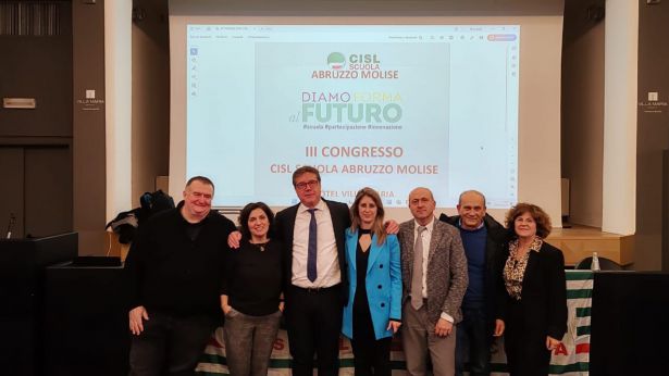 La segreteria della Cisl Scuola Abruzzo e Molise