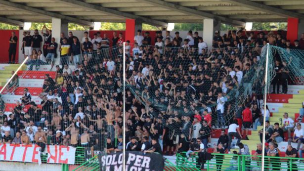 La curva d'Avalos