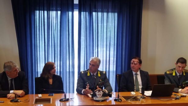 La firma tra ASL e Guardia di Finanza