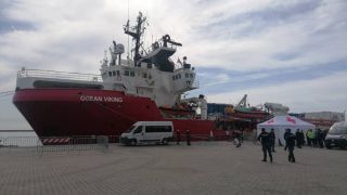 La nave ONG “ Ocean Viking”