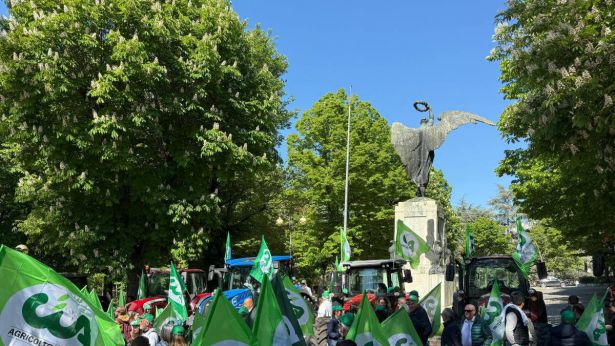 Protesta degli agricoltori a L'Aquila