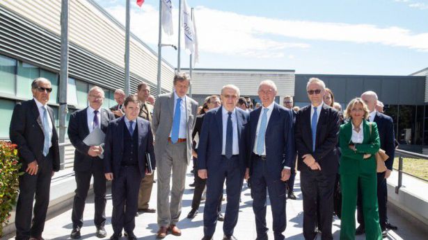 La visita a Telespazio