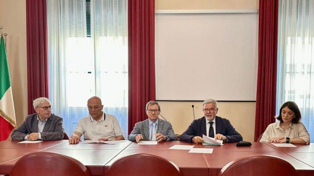 Un momento della confernza stampa