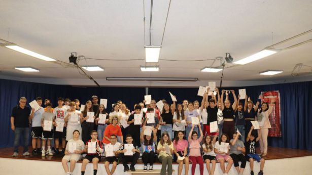 La premiazione degli alunni