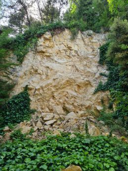 Il costone roccioso di Bocca di Valle