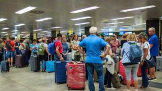 Viaggiatori bloccati