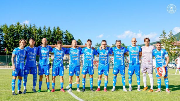 I calciatori della Bacigalupo Vasto Marina