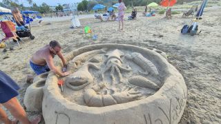 Il brodetto alla Vastese realizzato in sabbia a Vasto marina