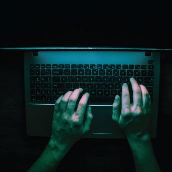 Violenza su una minore