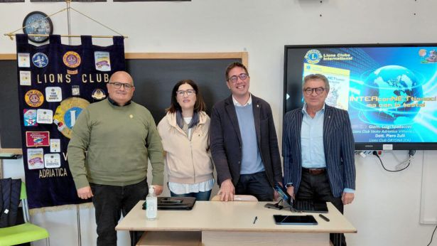 Lions Club: "Interconnettiamoci …ma con la testa"