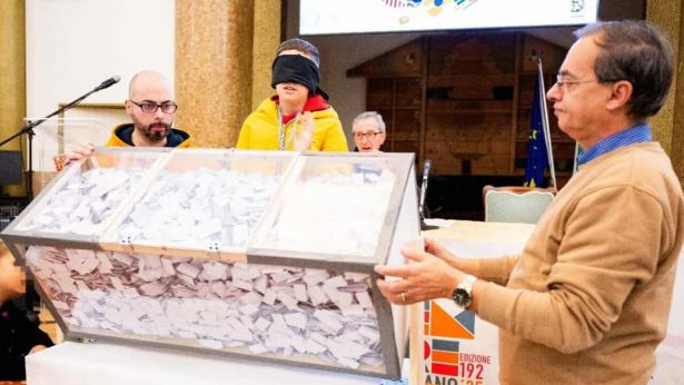 Lanciano: estrazione dei biglietti della lotteria Feste di Settembre