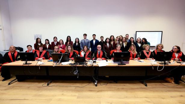 Gli infermieri neolaureati alla D'Annunzio di Chieti