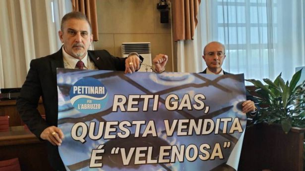 Pescara: la protesta di Pettinari