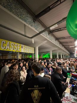 MERCATO DI sANTA cHIARA: BEER FESTIVAL