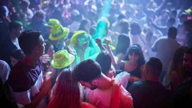 Una discoteca: foto di repertorio