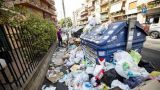 Rifiuti per la strade di Roma