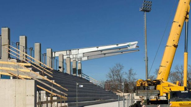 La tribuna centrale dello Stadio Bucci di San Salvo