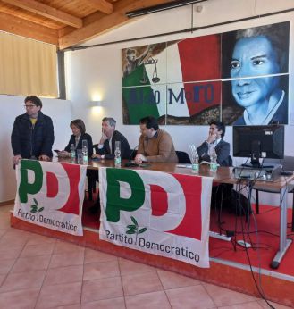 Vasto: una immagine dell'incontro promosso dal PD