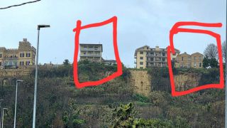 I due edifici evacuati