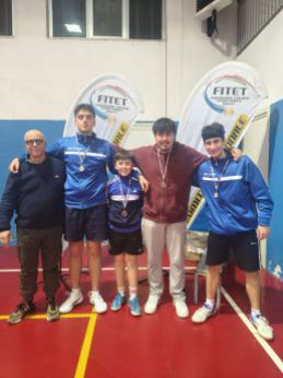 Jacopo Mancini al centro nella foto