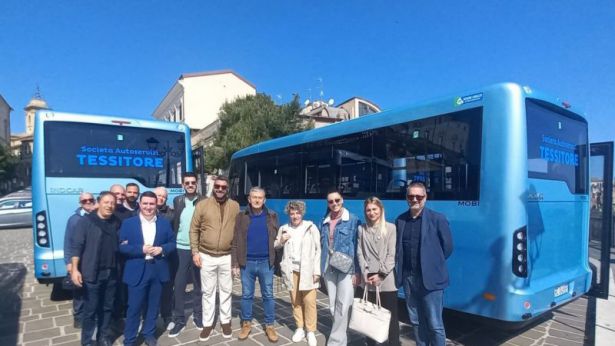 Vasto: la presentazione dei nuovi 4 bus alimentati a metano