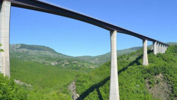 Il viadotto Sente