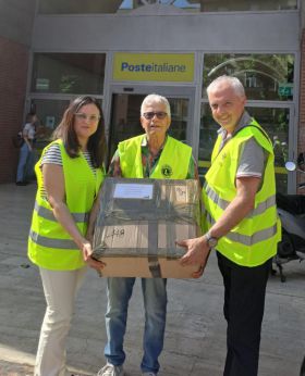 Lions Club: la spedizione degli occhiali usati
