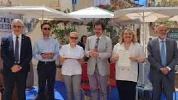 Lettomanoppello: Scuola di Formazione