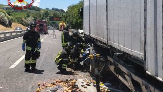 L'intervento dei Vigili del Fuoco in A/14