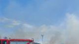 L'incendio divampato nella zona di Costa Verde