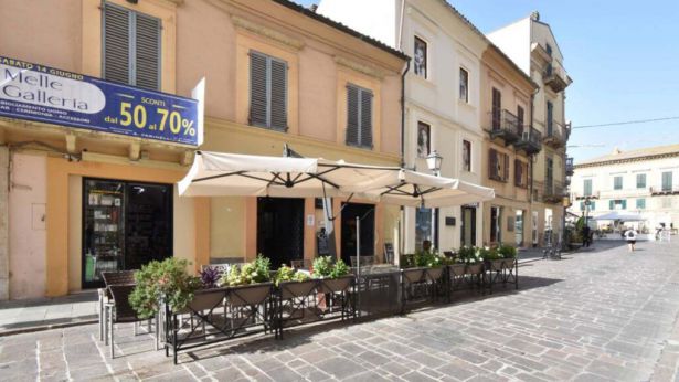 La Galleria De Parma