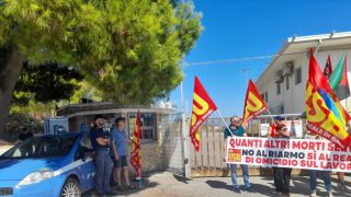 Casalbordno: Sit-in davanti all'ex Sabino Esplodenti