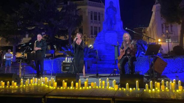 Piazza Rossetti: concerto omaggio a Pino Daniele