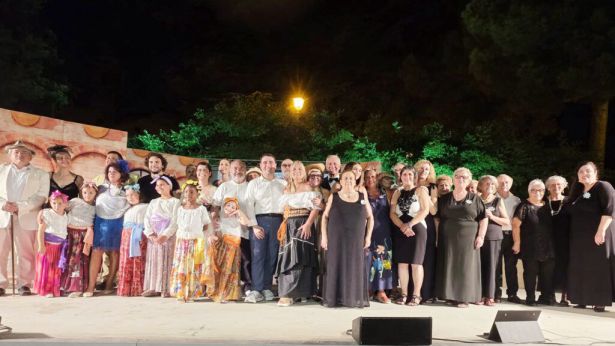 Operetta Mariarosa: gran finale sul palco