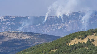 Fuoco sul Monte Morrone