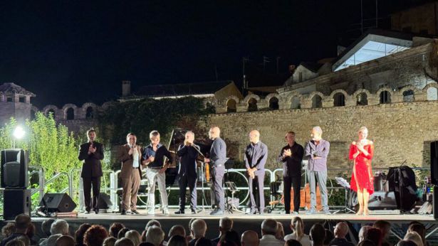 Vasto: tango argentino al d'Avalos