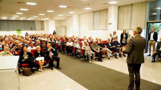 Pilkington: la foto di un precedente raduno