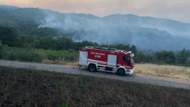 I Vigili del Fuoco in azione a Tornareccio