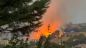Cupello: le fiamme lambiscono le case