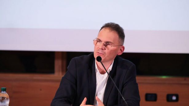 Il prof. Francesco Berardi