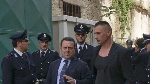 Il papà dei tre bimbi
